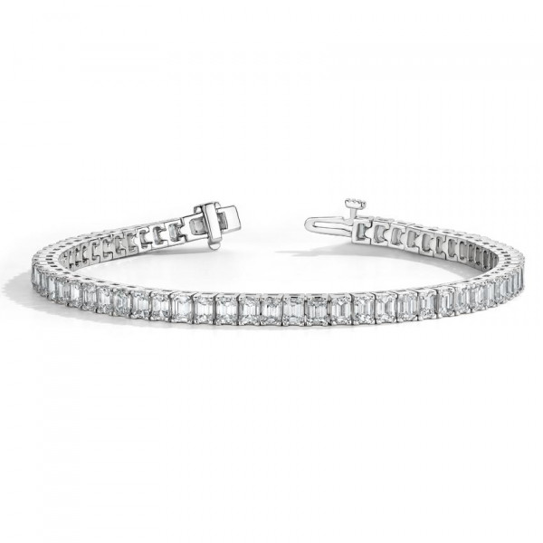 Emerald Cut Diamond Tennis Bracelet (9 ct.)